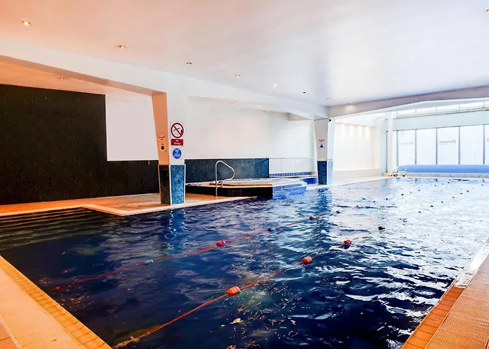 Holland House Cardiff By SundaySpa Hotel